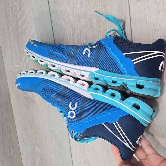 On Running Women's Cloud Blue Running Shoes Athletic Sneakers Sz 10 - Picture 9 of 12